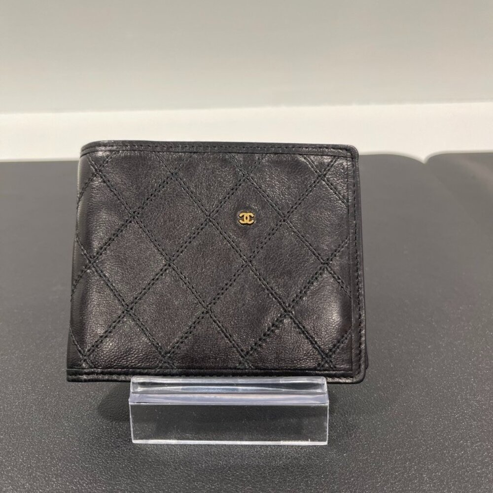 Chanel Vintage Leather Bifold Wallet (133206)
